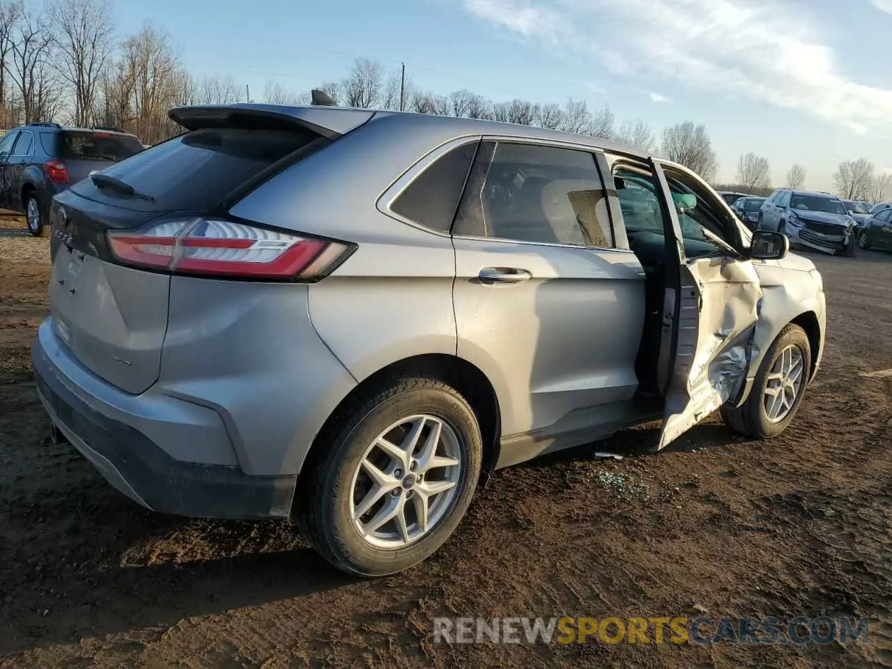 3 fotografías del automóvil dañado 2FMPK4J97MBA64761 FORD EDGE 2021