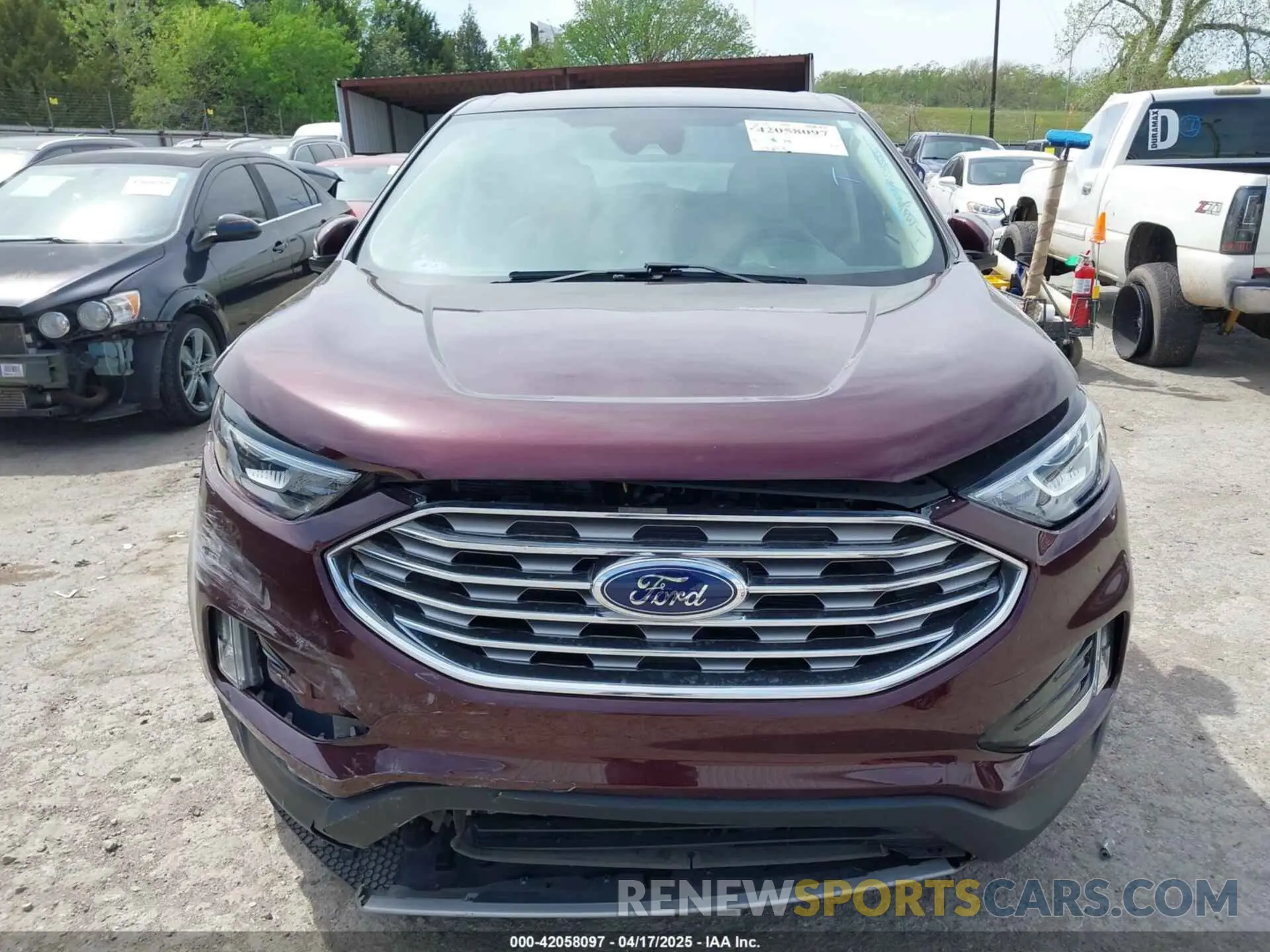 12 fotografías del automóvil dañado 2FMPK4J9XMBA44133 FORD EDGE 2021