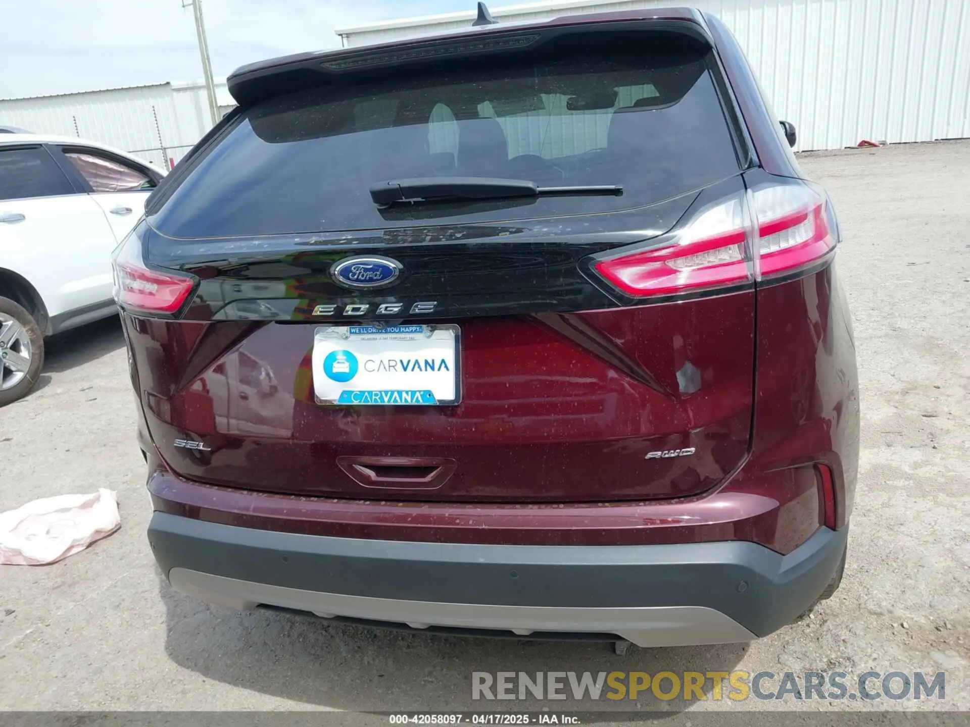 16 fotografías del automóvil dañado 2FMPK4J9XMBA44133 FORD EDGE 2021