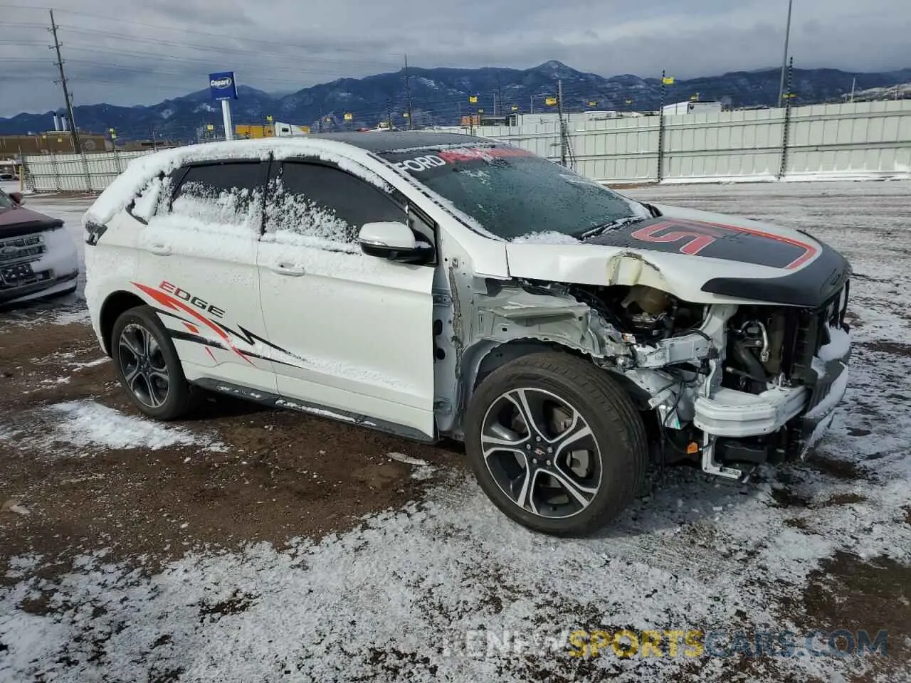 4 fotografías del automóvil dañado 2FMPK4AP4NBA09541 FORD EDGE 2022