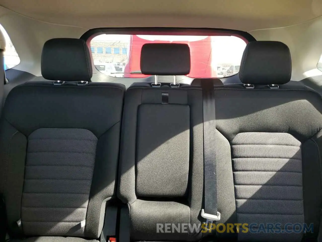10 fotografías del automóvil dañado 2FMPK4G94NBB00592 FORD EDGE 2022