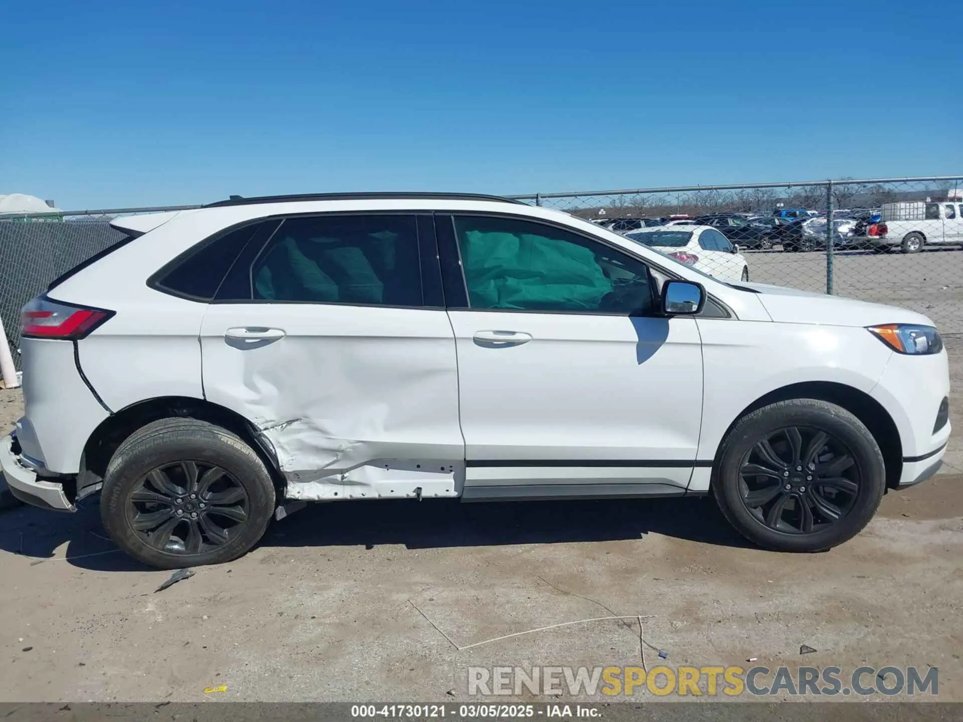 14 fotografías del automóvil dañado 2FMPK4G96NBA40332 FORD EDGE 2022