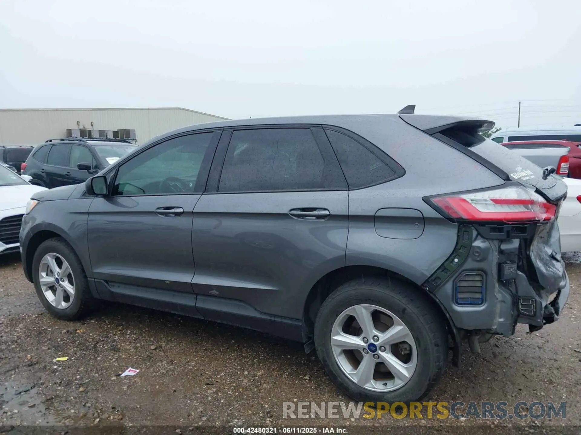 15 fotografías del automóvil dañado 2FMPK4G99NBA96068 FORD EDGE 2022