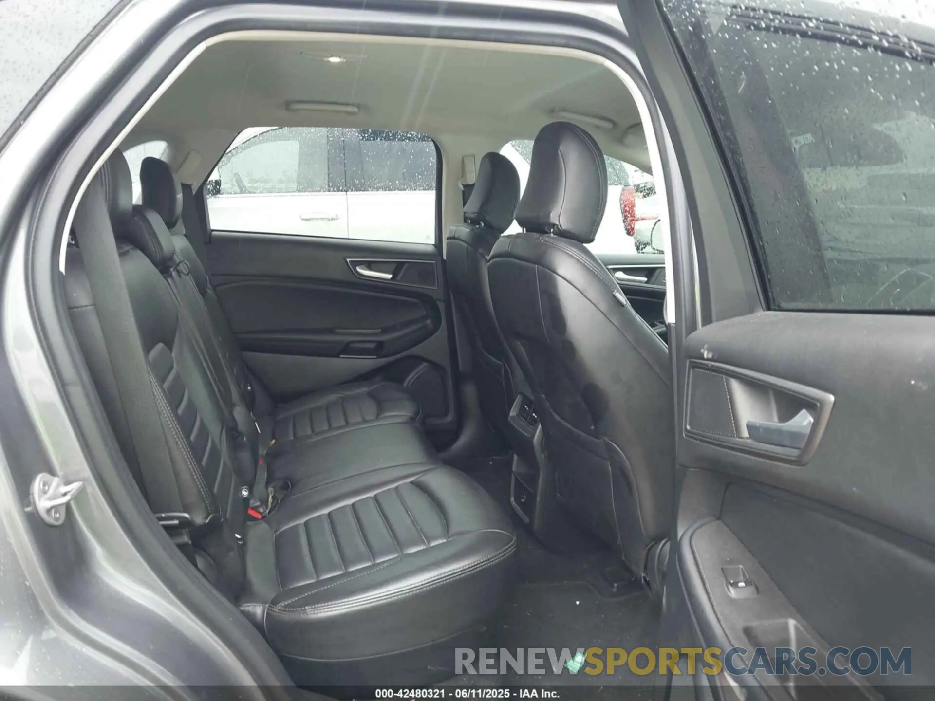 8 fotografías del automóvil dañado 2FMPK4G99NBA96068 FORD EDGE 2022