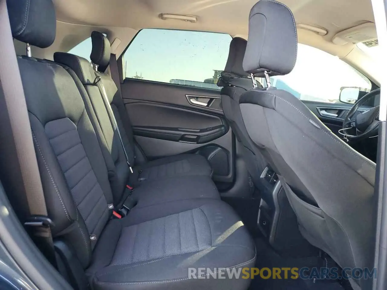 11 fotografías del automóvil dañado 2FMPK4G9XNBA27874 FORD EDGE 2022