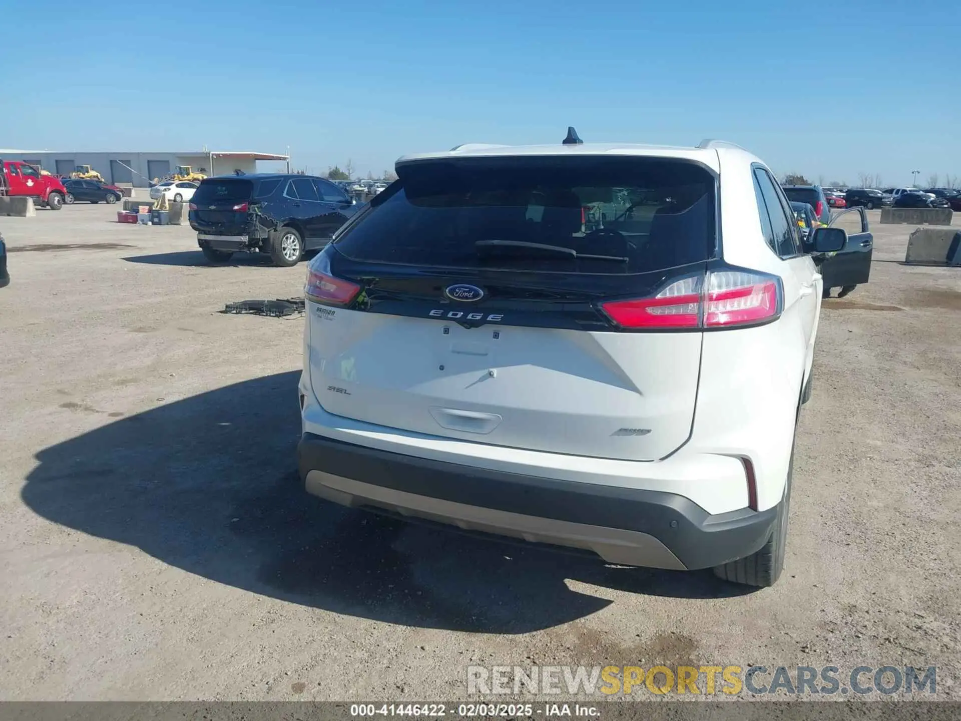 17 fotografías del automóvil dañado 2FMPK4J90NBA02961 FORD EDGE 2022