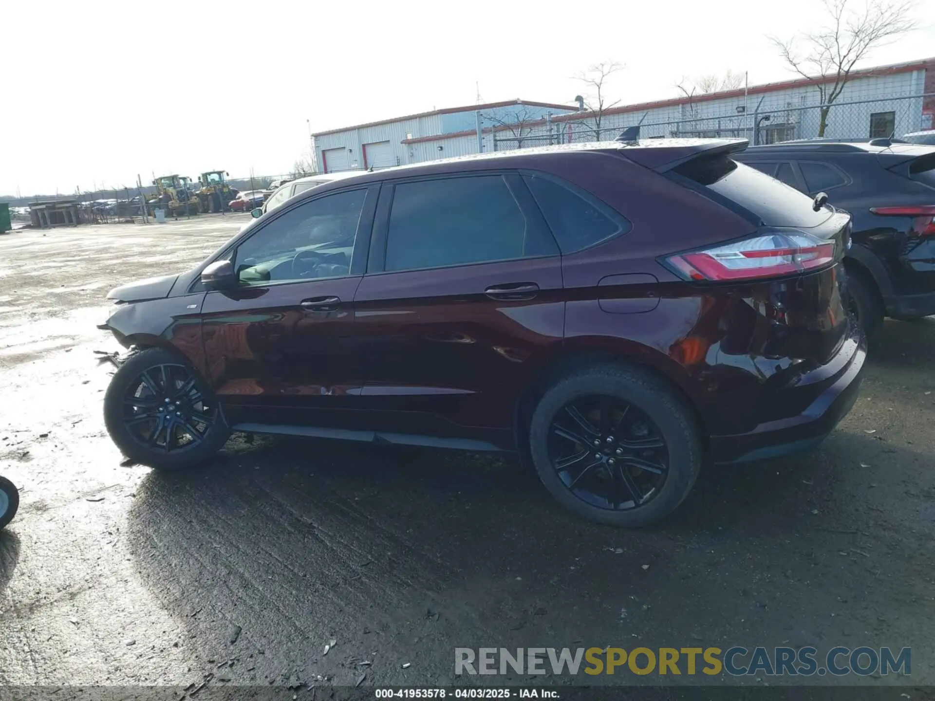 14 fotografías del automóvil dañado 2FMPK4J91NBA39825 FORD EDGE 2022