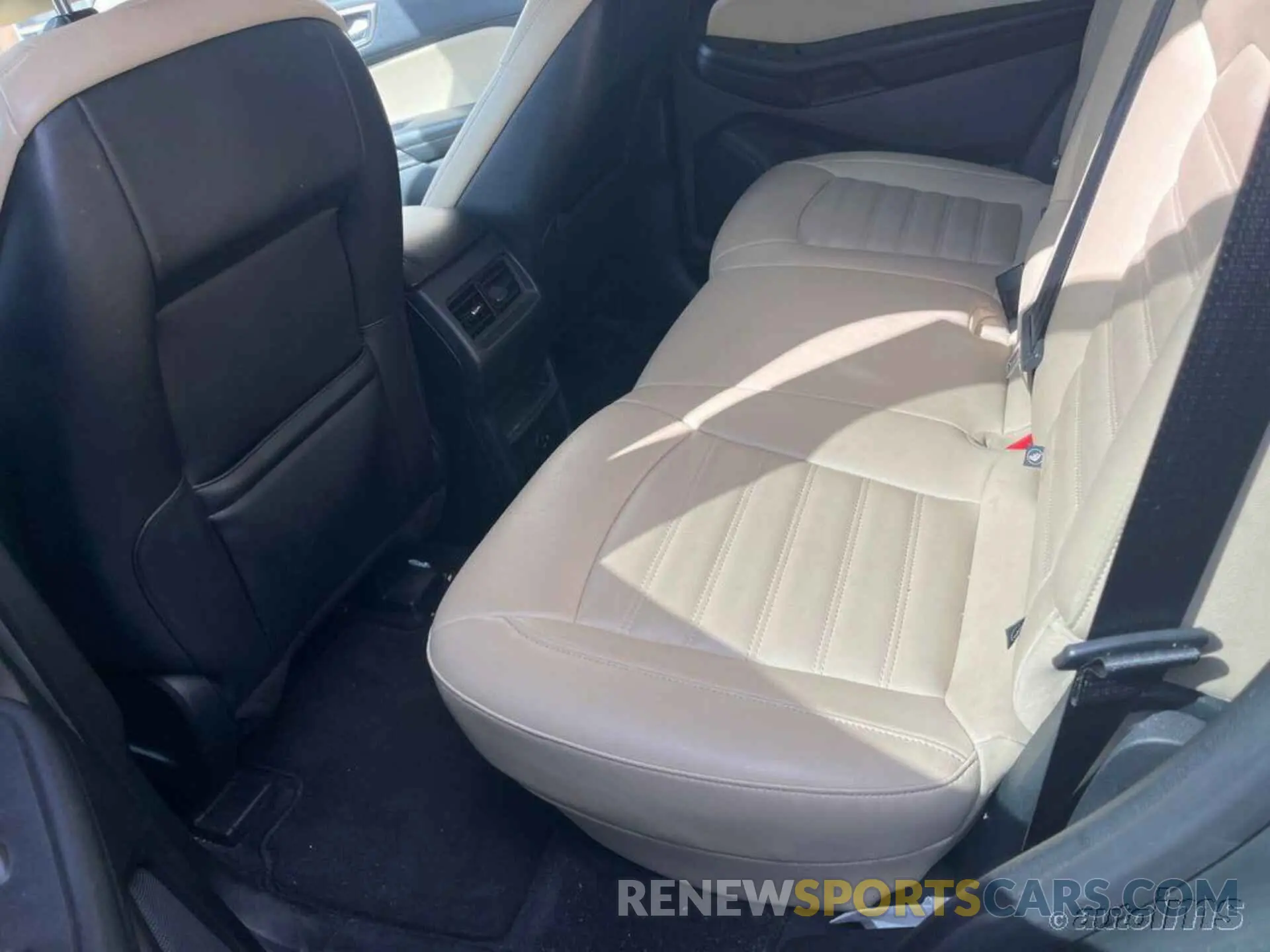 2 fotografías del automóvil dañado 2FMPK4J91NBA70878 FORD EDGE 2022