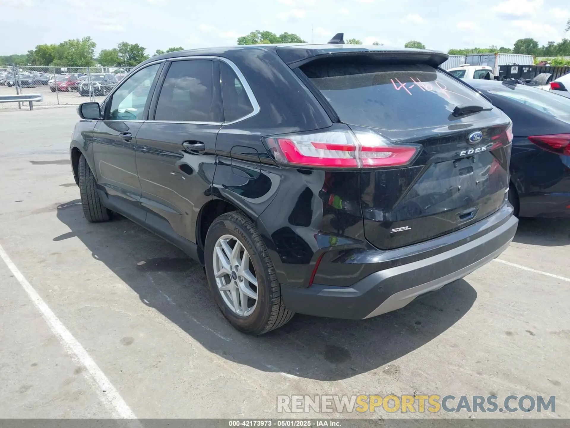 3 fotografías del automóvil dañado 2FMPK4J92NBA93408 FORD EDGE 2022