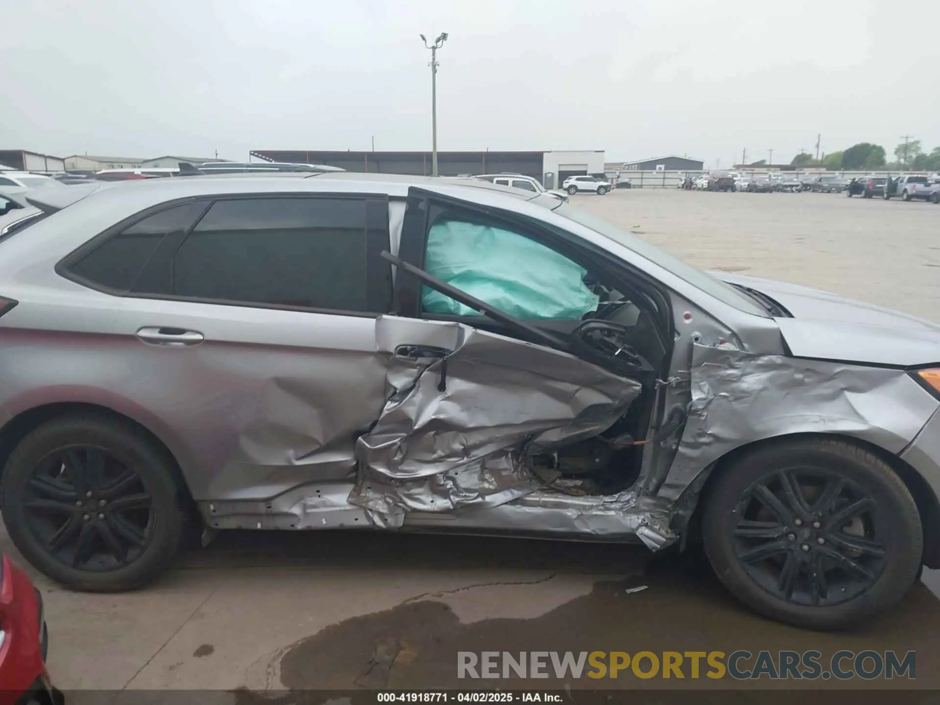 13 fotografías del automóvil dañado 2FMPK4J93NBA28874 FORD EDGE 2022