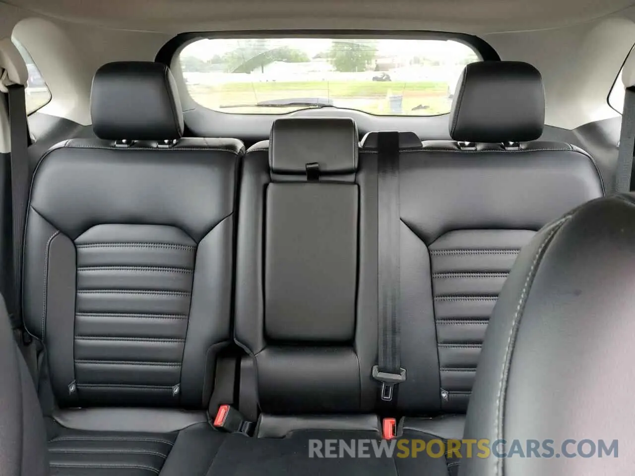 10 fotografías del automóvil dañado 2FMPK4J94NBA99999 FORD EDGE 2022