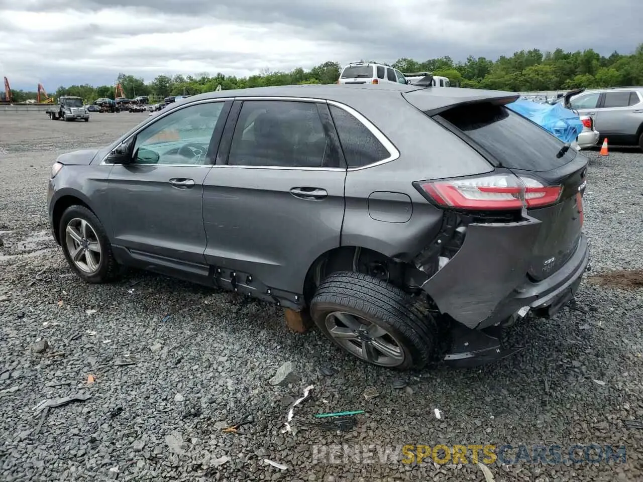 2 fotografías del automóvil dañado 2FMPK4J94NBA99999 FORD EDGE 2022