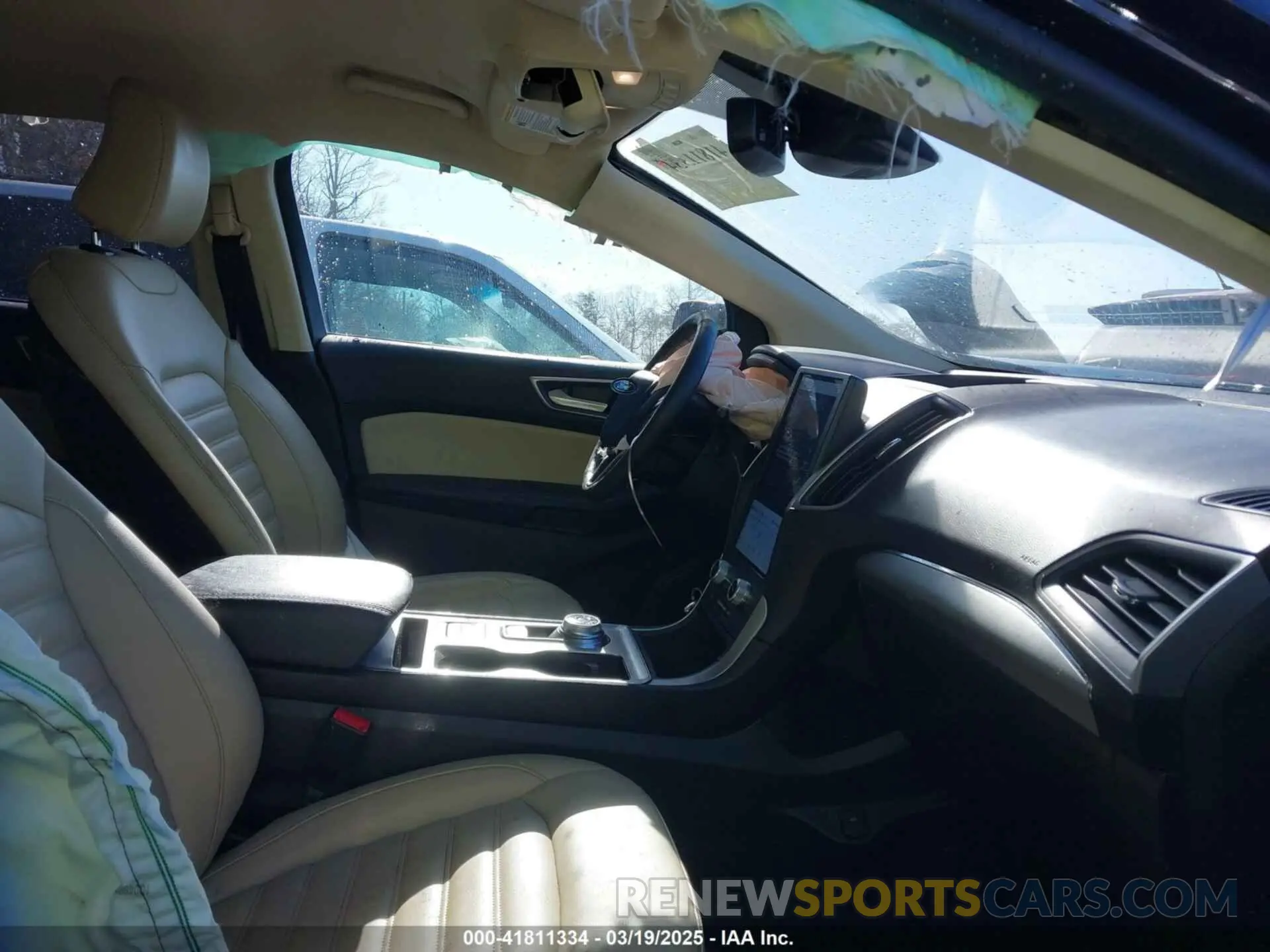 5 fotografías del automóvil dañado 2FMPK4J96NBA51243 FORD EDGE 2022