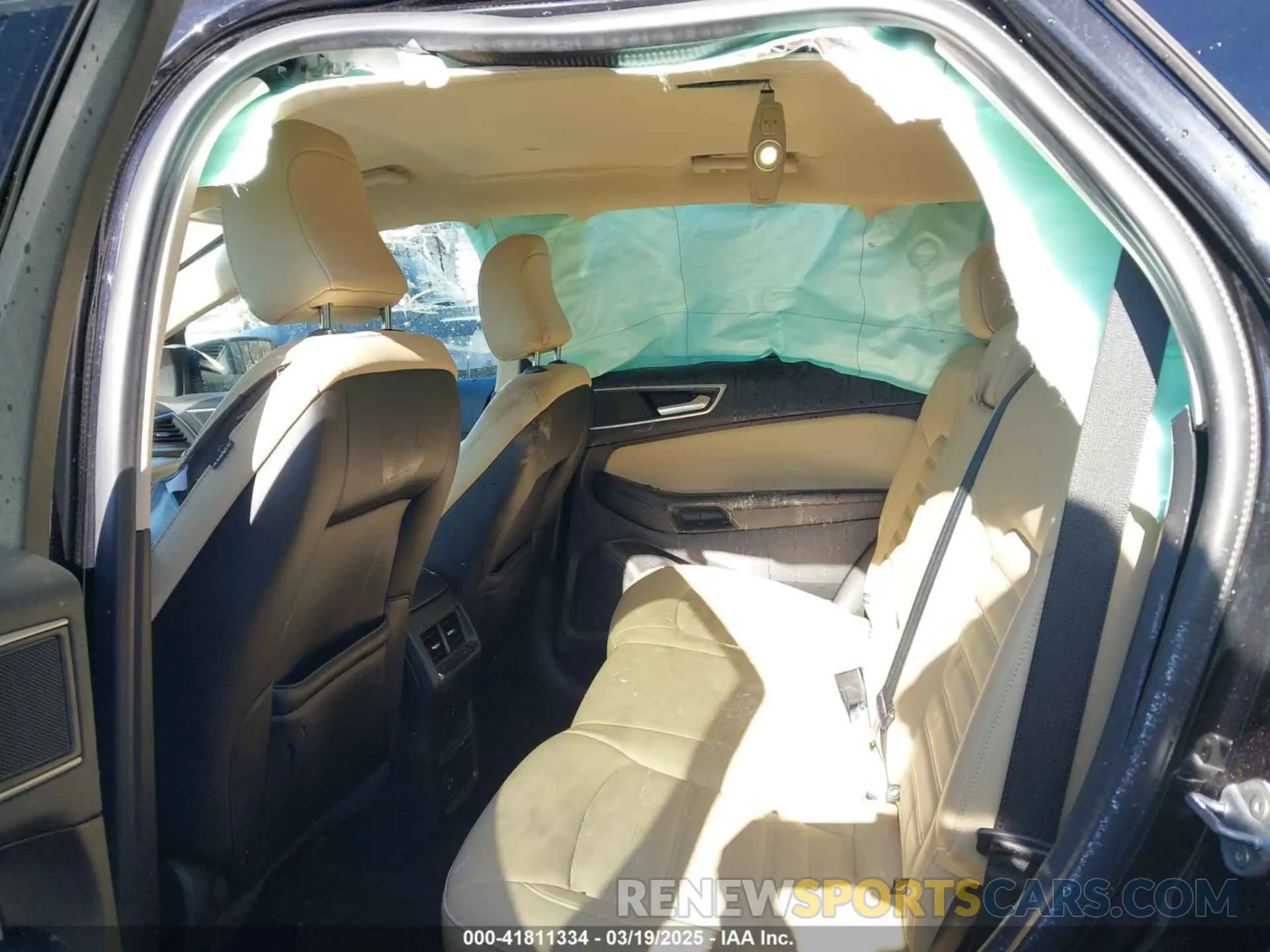8 fotografías del automóvil dañado 2FMPK4J96NBA51243 FORD EDGE 2022