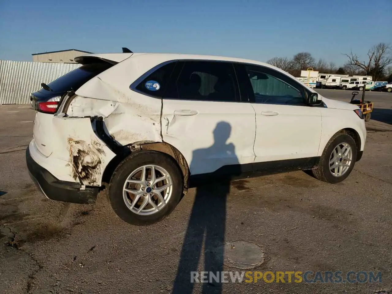 3 fotografías del automóvil dañado 2FMPK4J96NBA76840 FORD EDGE 2022