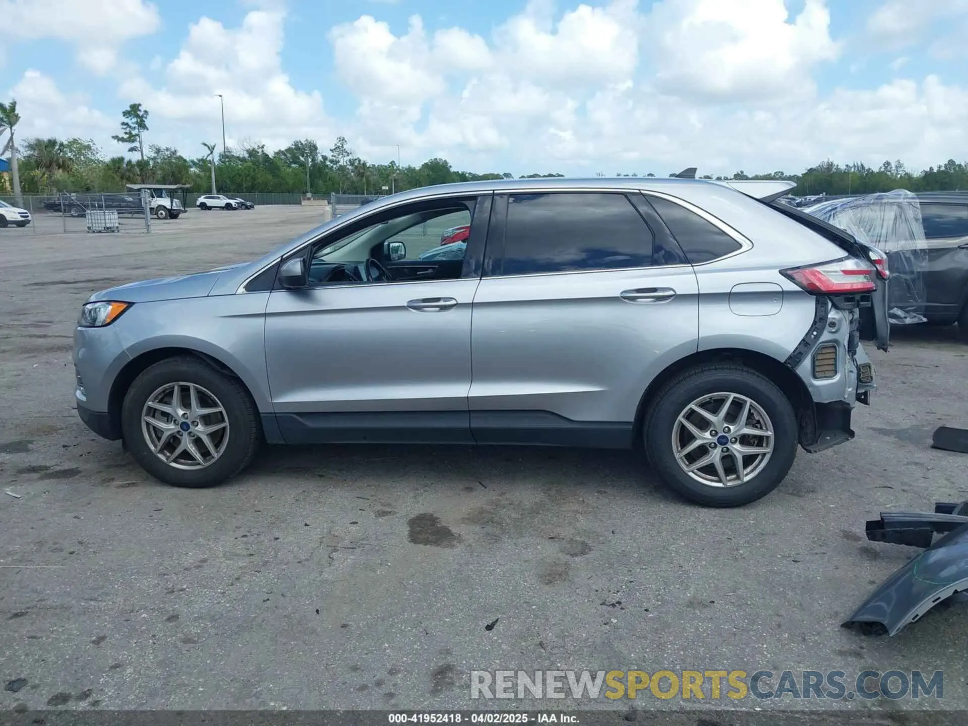15 fotografías del automóvil dañado 2FMPK4J98NBA53639 FORD EDGE 2022