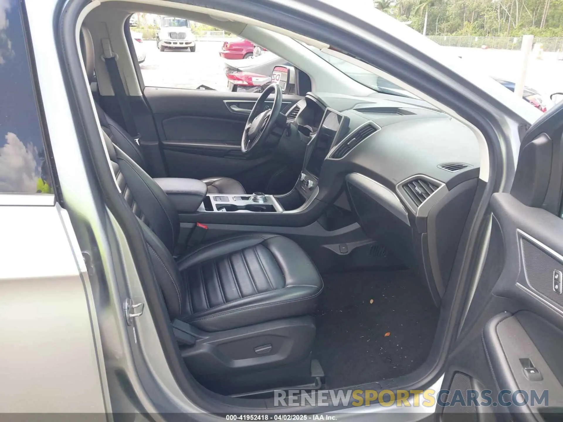 5 fotografías del automóvil dañado 2FMPK4J98NBA53639 FORD EDGE 2022