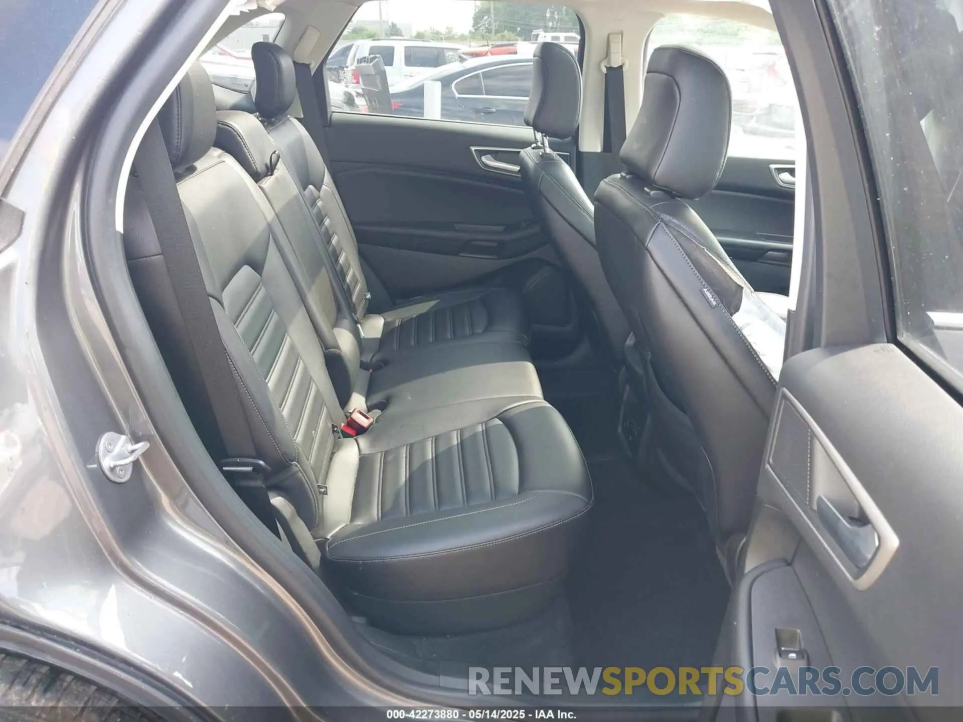 8 fotografías del automóvil dañado 2FMPK4J9XNBB11072 FORD EDGE 2022