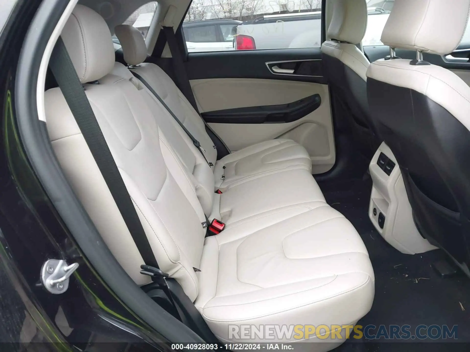 8 fotografías del automóvil dañado 2FMPK4K93NBA51540 FORD EDGE 2022