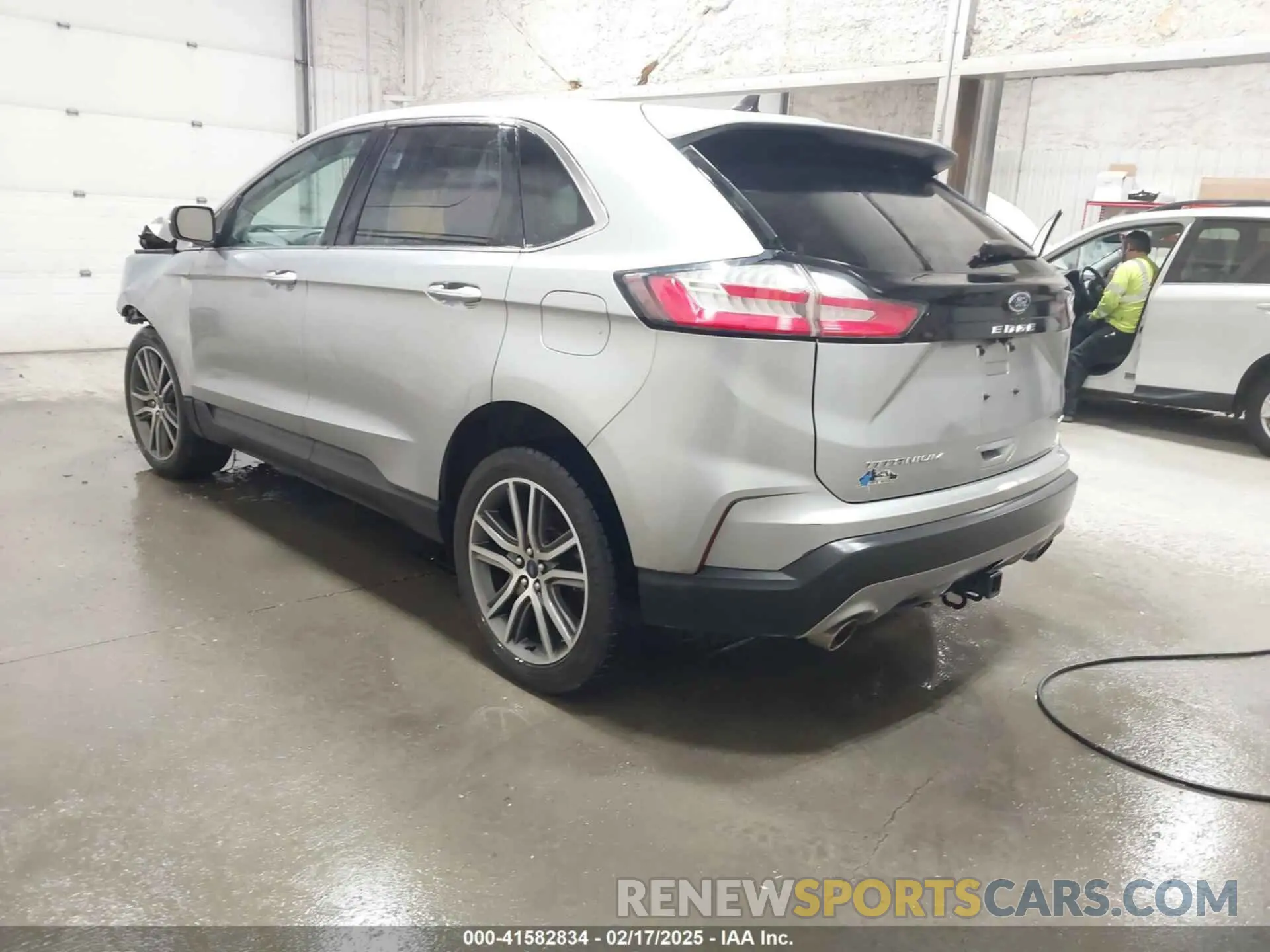 3 fotografías del automóvil dañado 2FMPK4K96NBA22582 FORD EDGE 2022