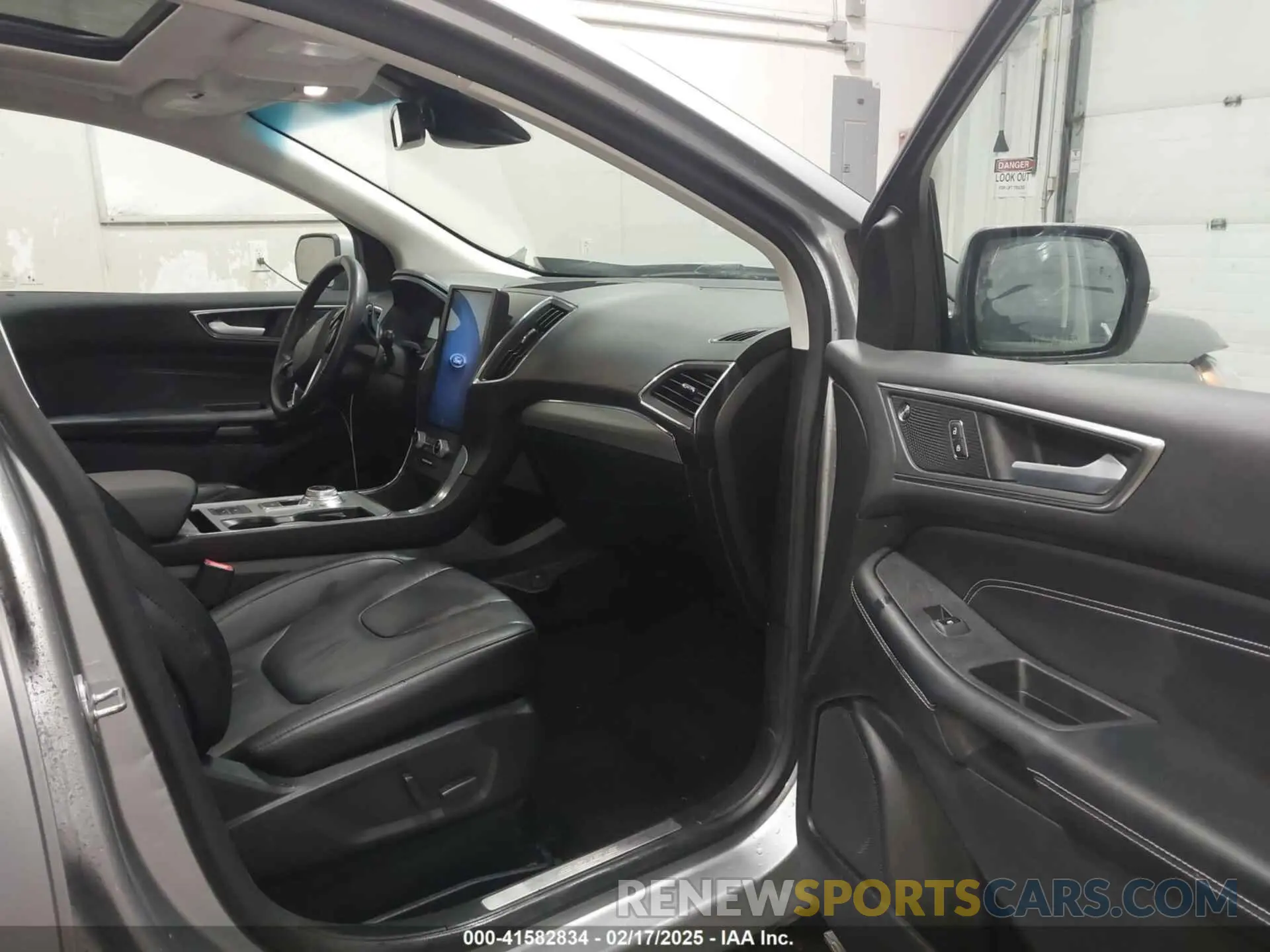 5 fotografías del automóvil dañado 2FMPK4K96NBA22582 FORD EDGE 2022