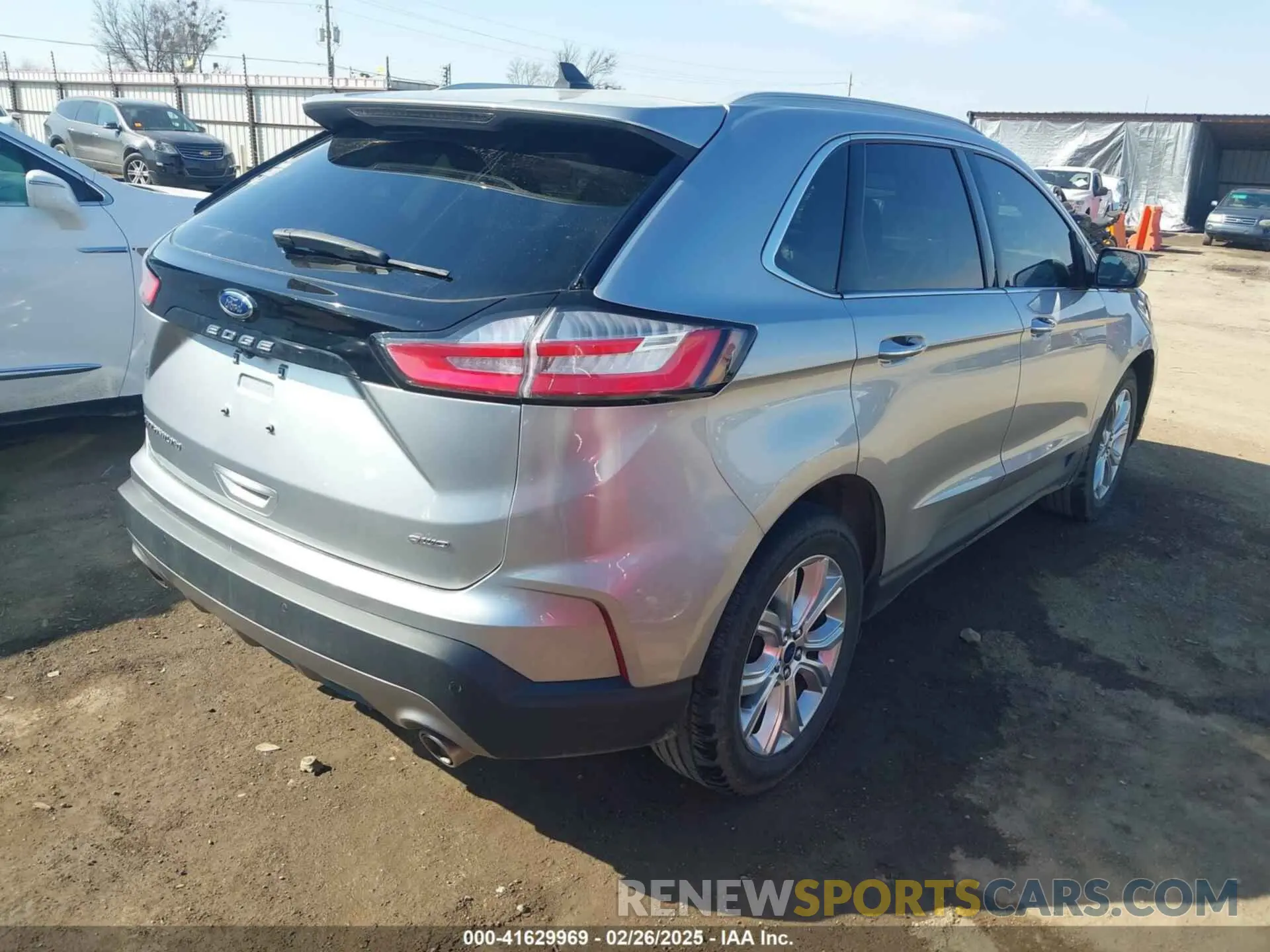 4 fotografías del automóvil dañado 2FMPK4K97NBA13096 FORD EDGE 2022