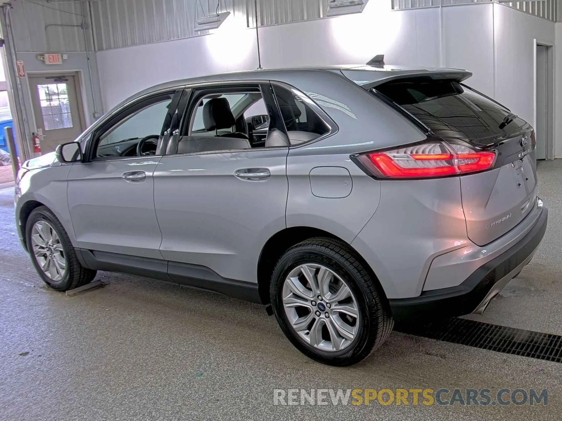 33 fotografías del automóvil dañado 2FMPK4K98NBA81777 FORD EDGE 2022