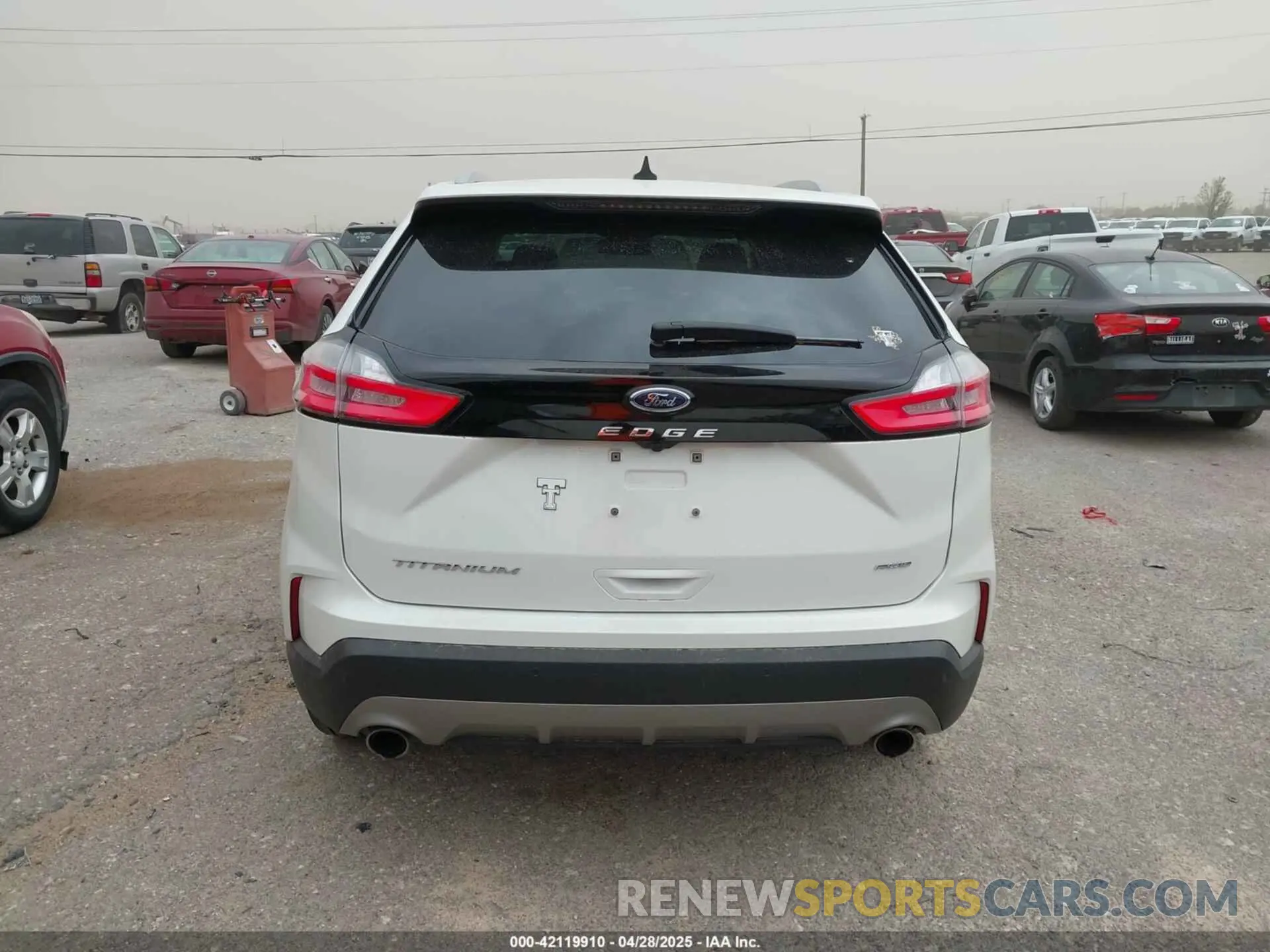16 fotografías del automóvil dañado 2FMPK4K9XNBA79206 FORD EDGE 2022