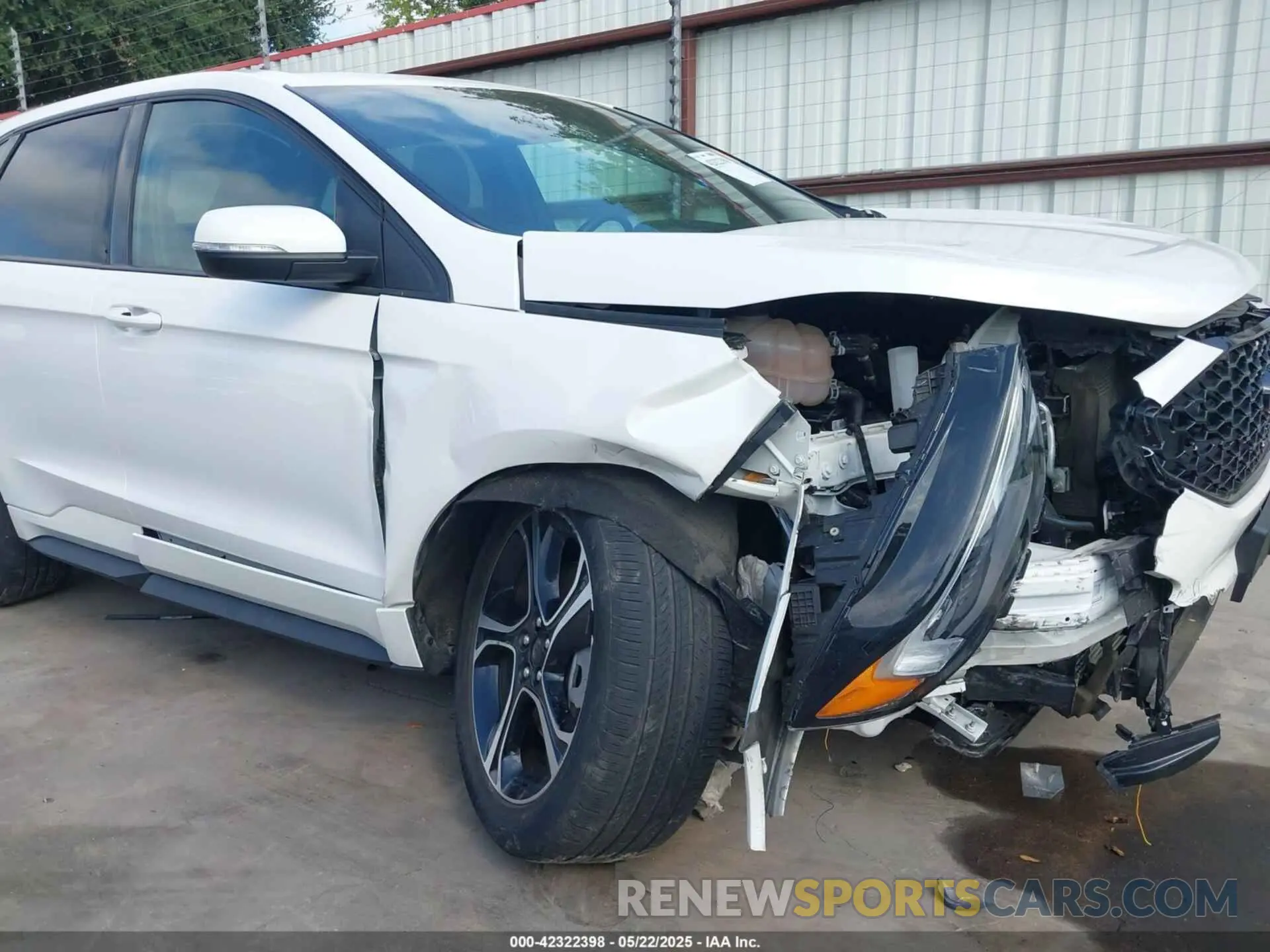 17 fotografías del automóvil dañado 2FMPK4AP7PBA27065 FORD EDGE 2023