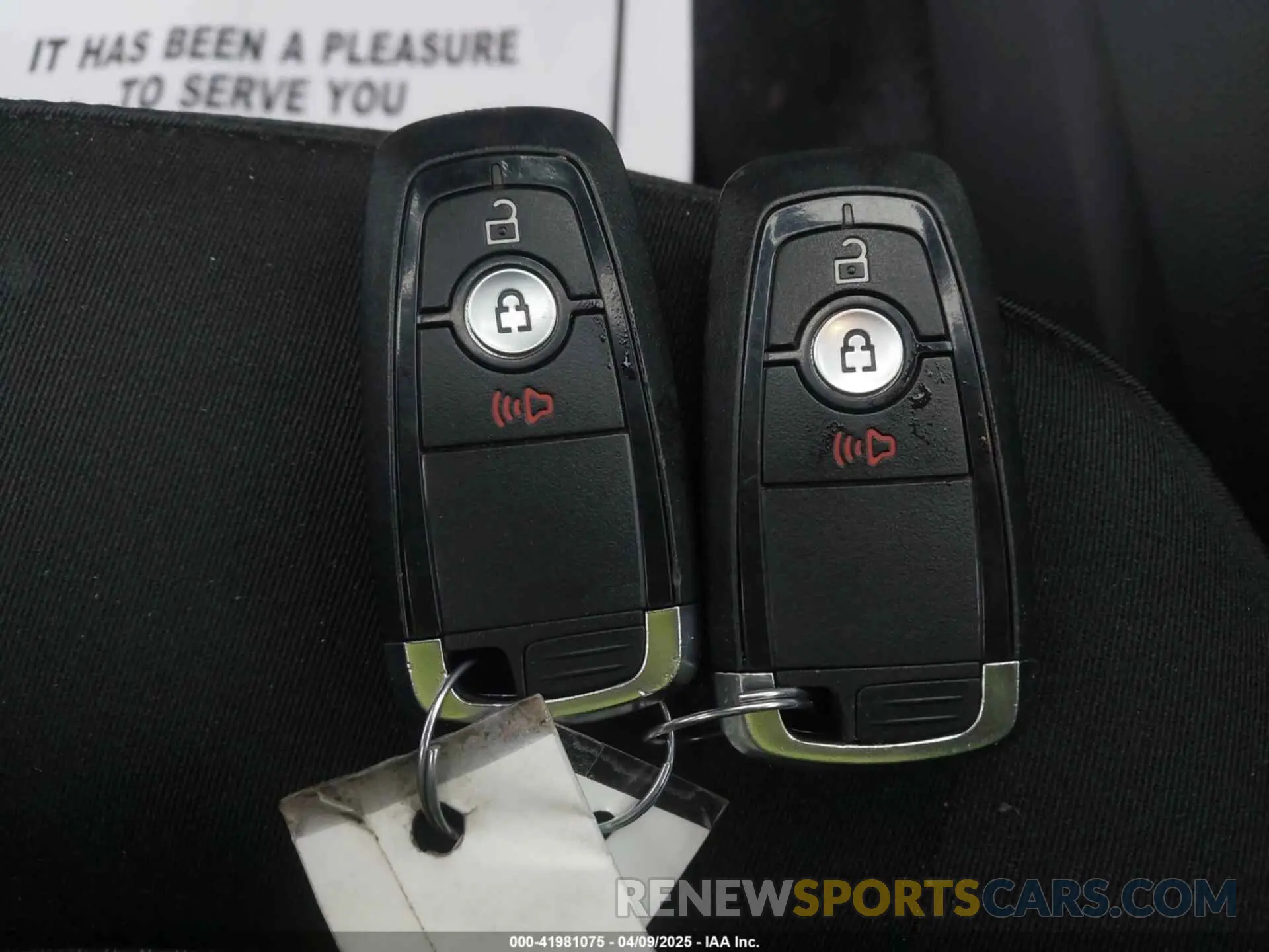 11 fotografías del automóvil dañado 2FMPK4G92PBA49967 FORD EDGE 2023