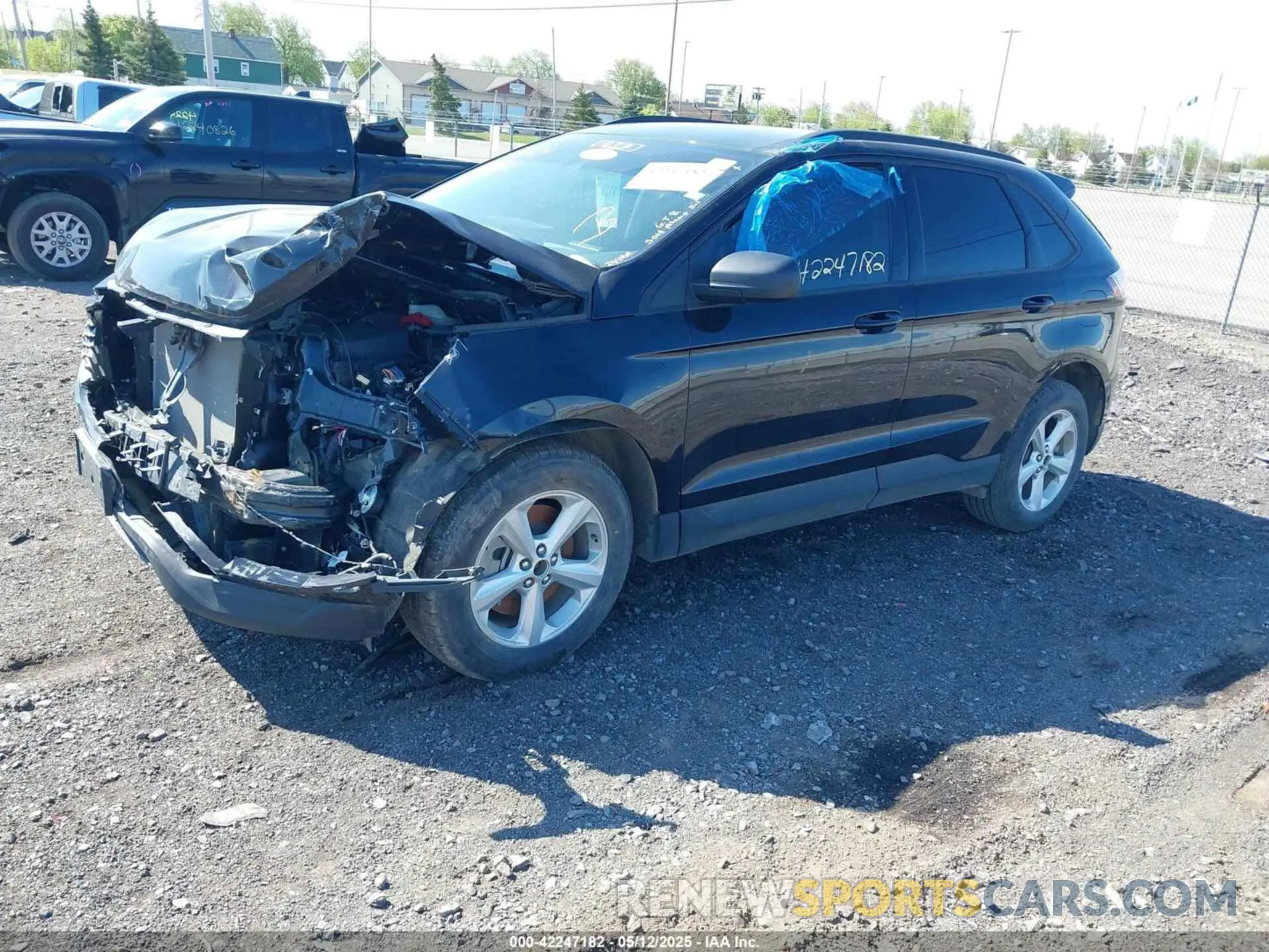 2 fotografías del automóvil dañado 2FMPK4G96PBA26739 FORD EDGE 2023
