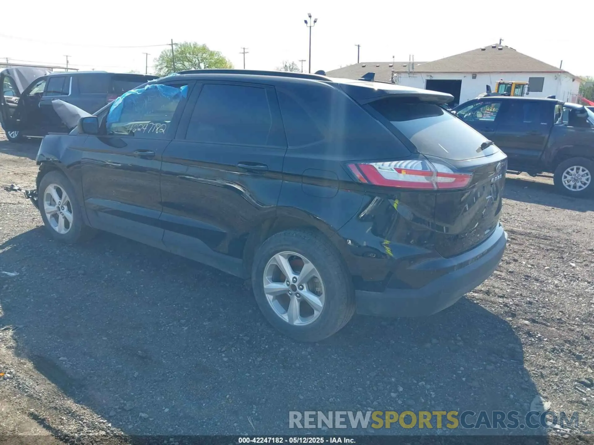 3 fotografías del automóvil dañado 2FMPK4G96PBA26739 FORD EDGE 2023