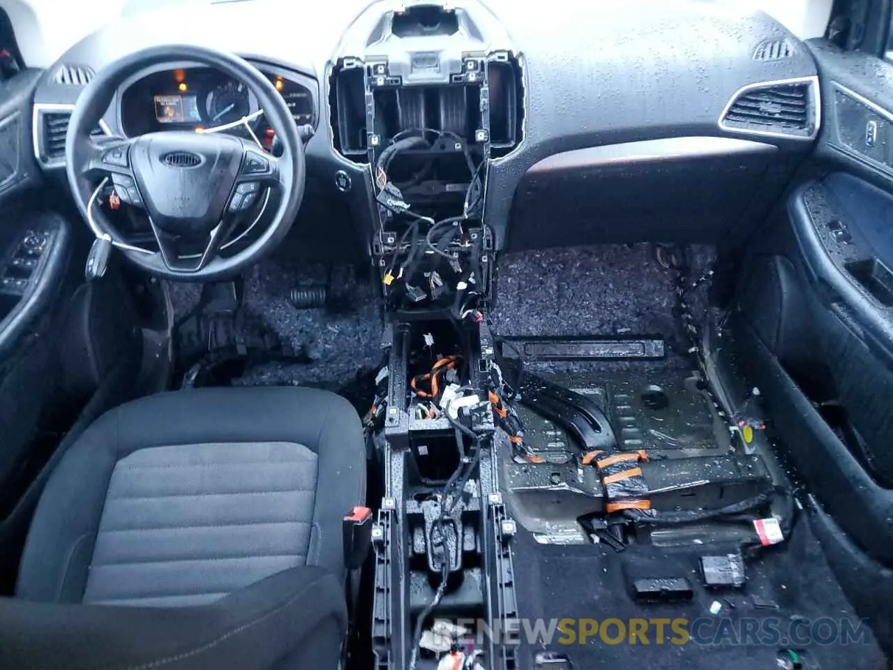 8 fotografías del automóvil dañado 2FMPK4G98PBA11708 FORD EDGE 2023