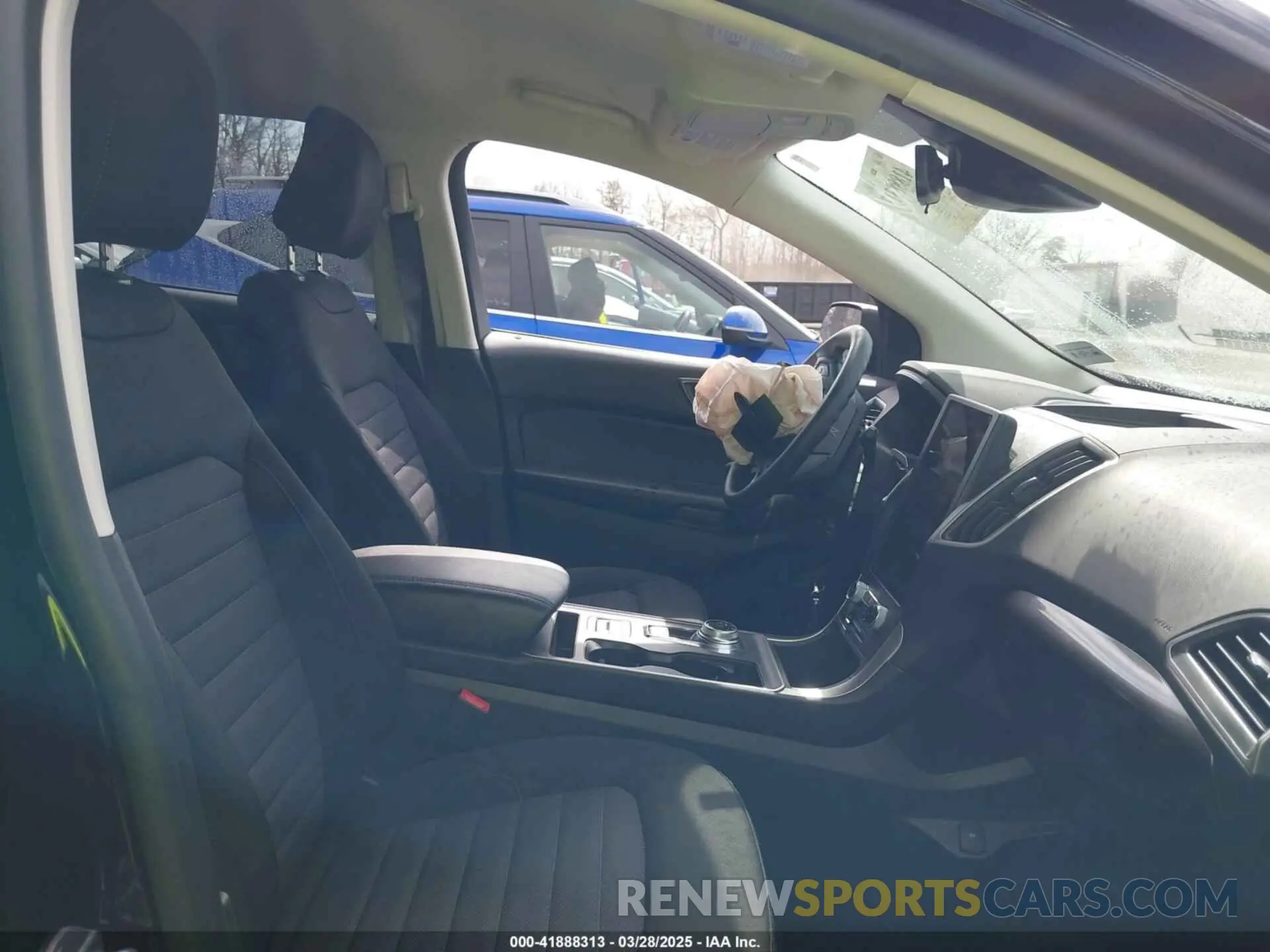 5 fotografías del automóvil dañado 2FMPK4G99PBA52140 FORD EDGE 2023
