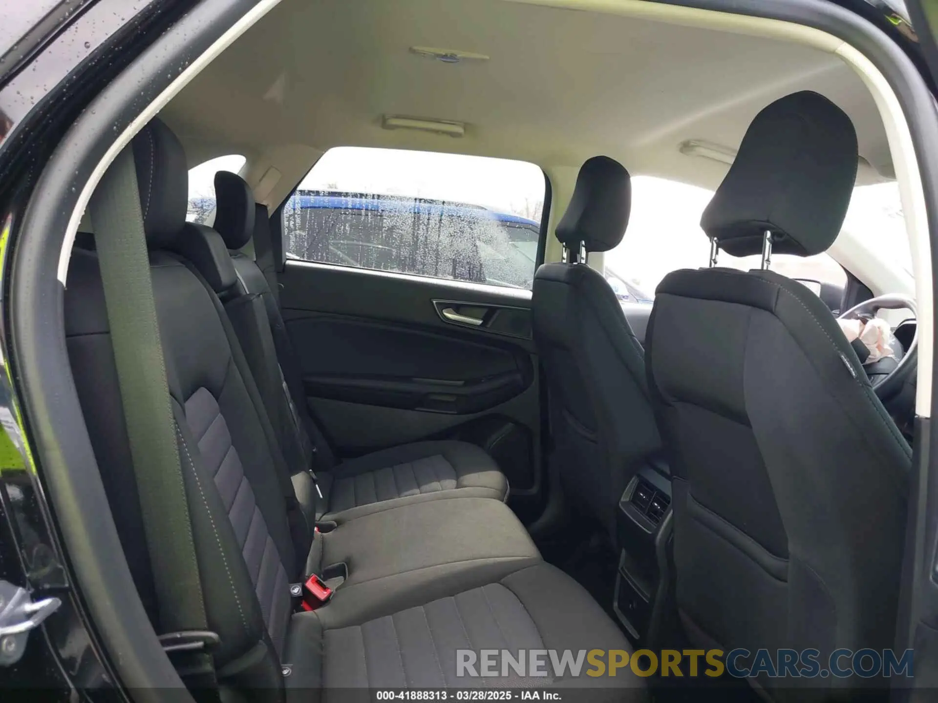8 fotografías del automóvil dañado 2FMPK4G99PBA52140 FORD EDGE 2023
