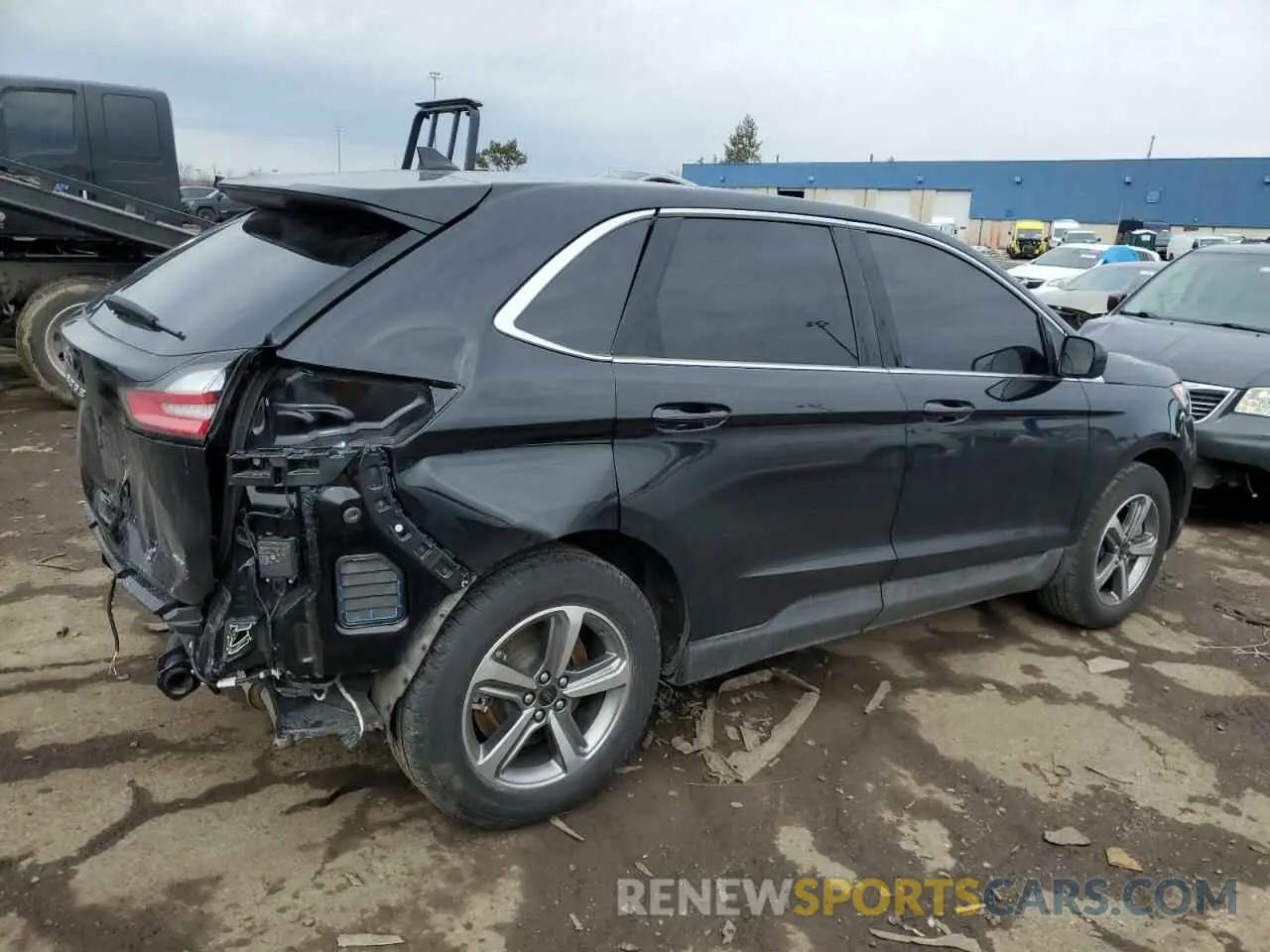 3 fotografías del automóvil dañado 2FMPK4J92PBA43966 FORD EDGE 2023