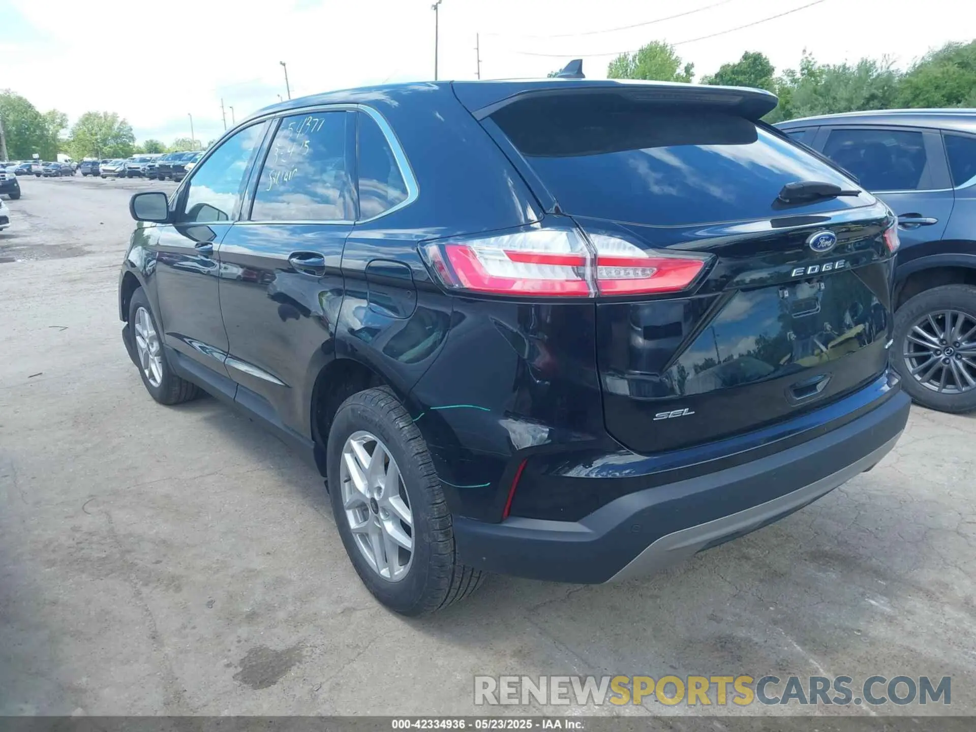 3 fotografías del automóvil dañado 2FMPK4J93PBA22513 FORD EDGE 2023