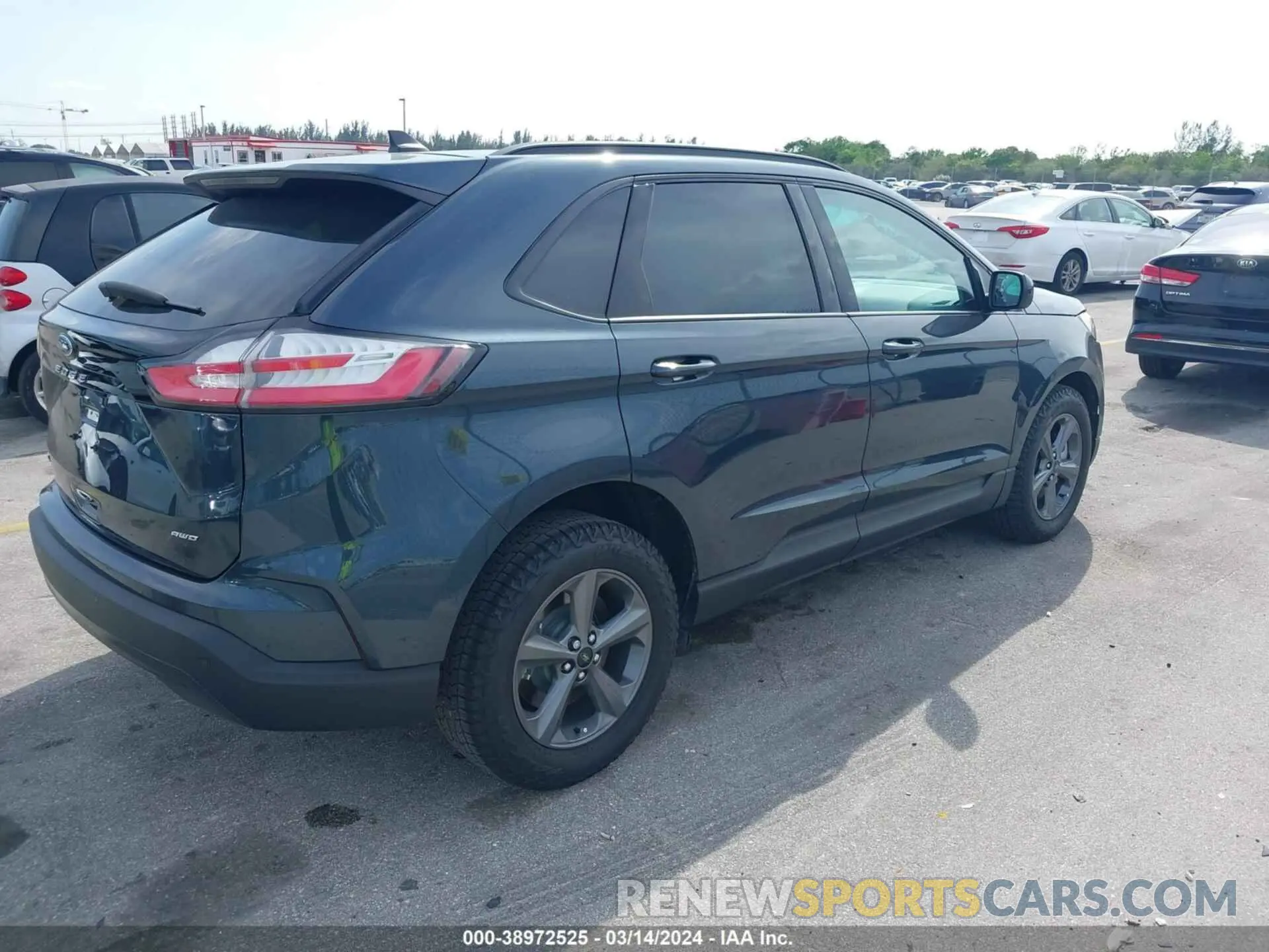 4 fotografías del automóvil dañado 2FMPK4J94PBA52815 FORD EDGE 2023