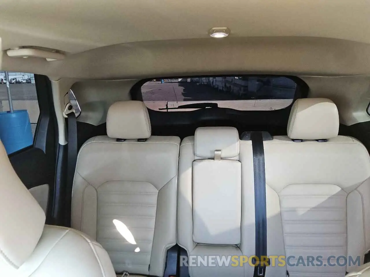 10 fotografías del automóvil dañado 2FMPK4J95PBA23761 FORD EDGE 2023