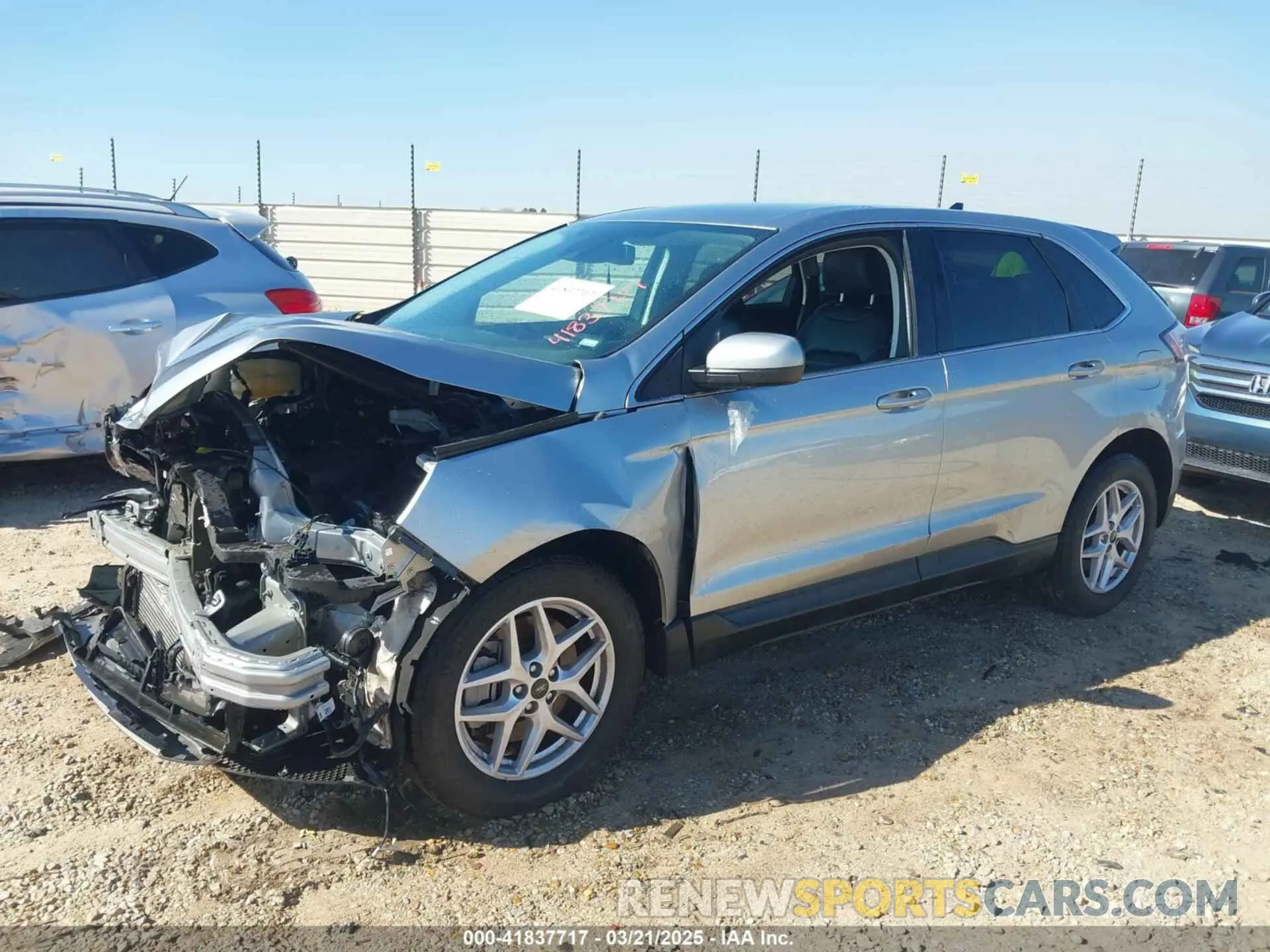 2 fotografías del automóvil dañado 2FMPK4J95PBA45825 FORD EDGE 2023