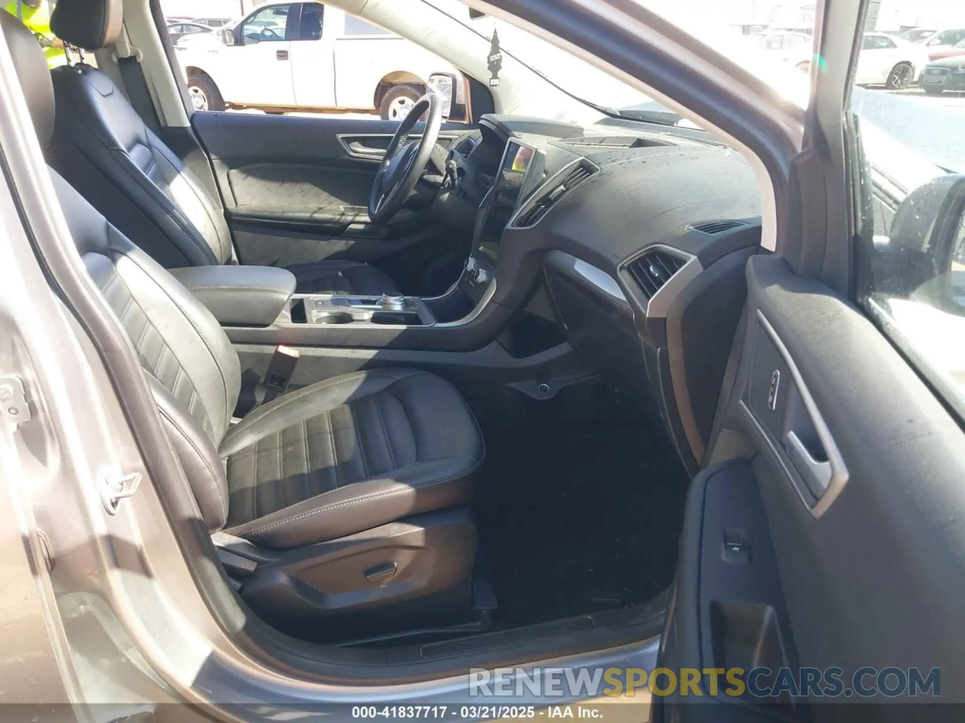 5 fotografías del automóvil dañado 2FMPK4J95PBA45825 FORD EDGE 2023
