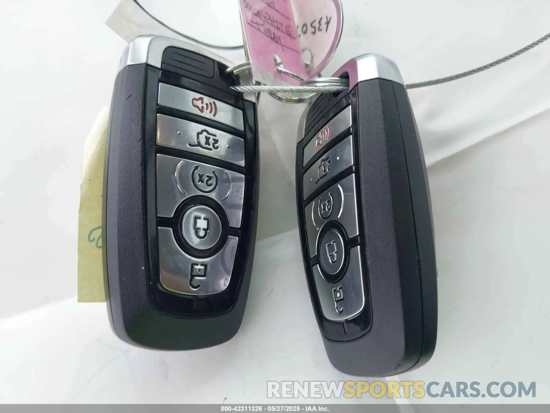 11 fotografías del automóvil dañado 2FMPK4J96PBA35014 FORD EDGE 2023