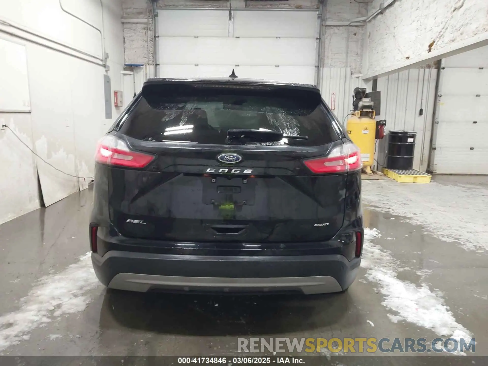 17 fotografías del automóvil dañado 2FMPK4J96PBA38818 FORD EDGE 2023