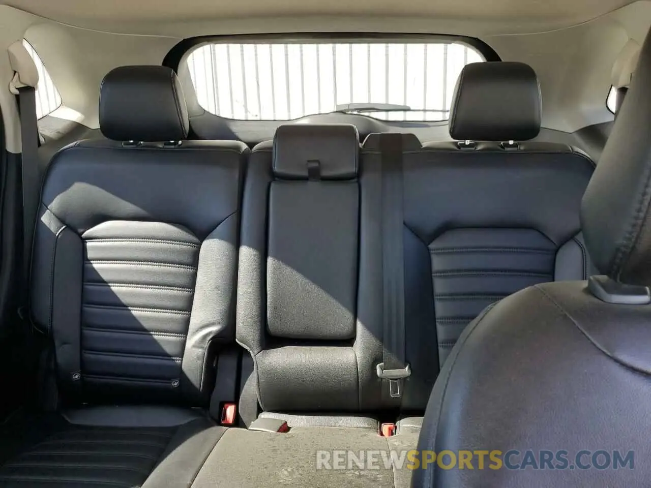 10 fotografías del automóvil dañado 2FMPK4J96PBA46806 FORD EDGE 2023