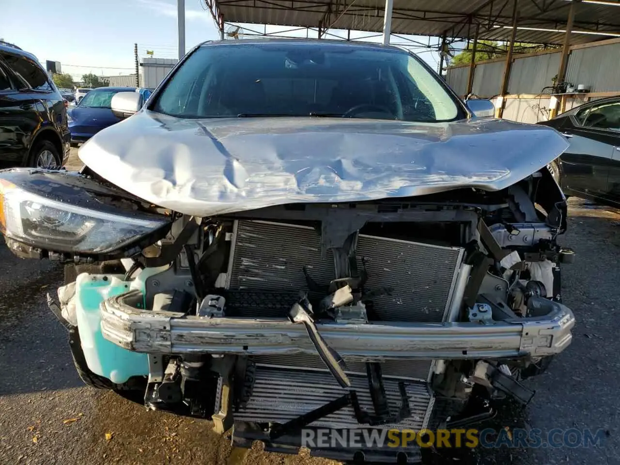 5 fotografías del automóvil dañado 2FMPK4J97PBA31411 FORD EDGE 2023