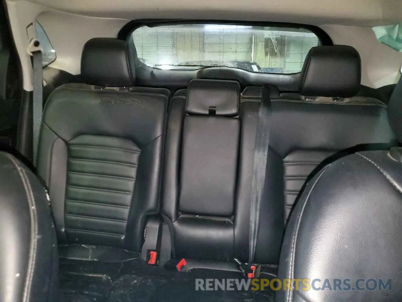 10 fotografías del automóvil dañado 2FMPK4J99PBA10611 FORD EDGE 2023