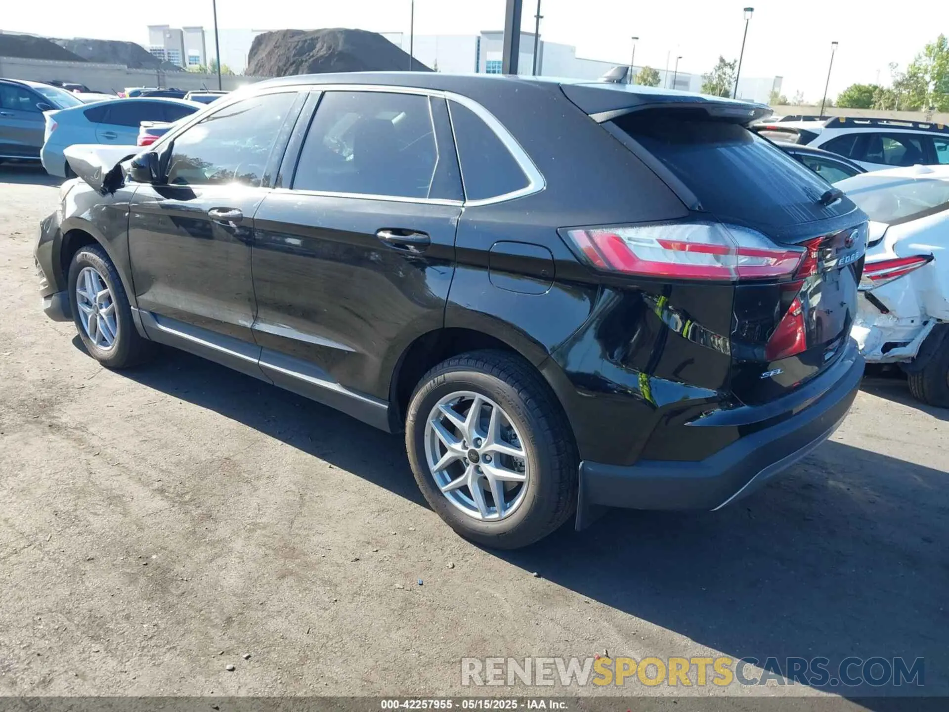 3 fotografías del automóvil dañado 2FMPK4J99PBA46959 FORD EDGE 2023