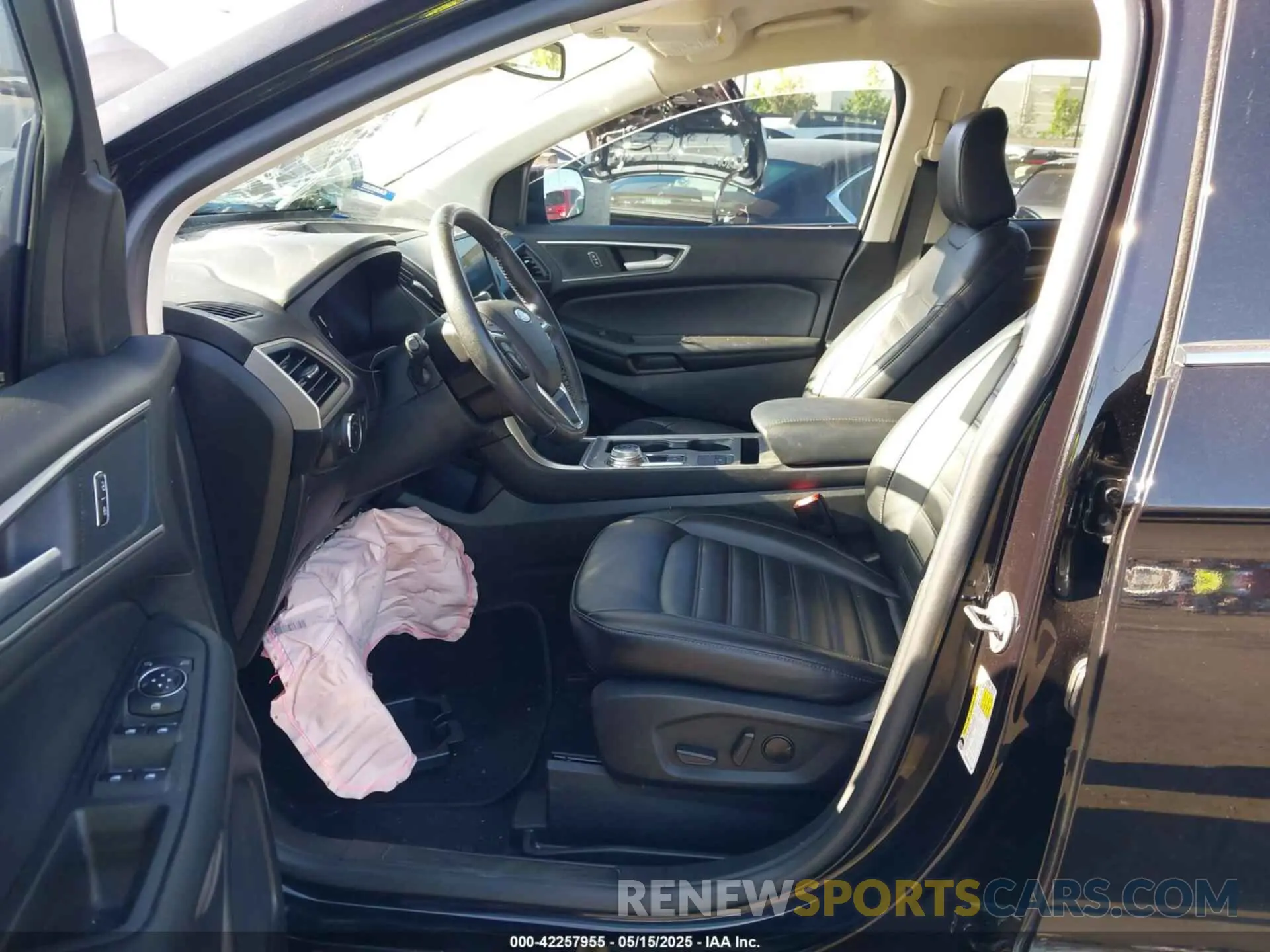 5 fotografías del automóvil dañado 2FMPK4J99PBA46959 FORD EDGE 2023