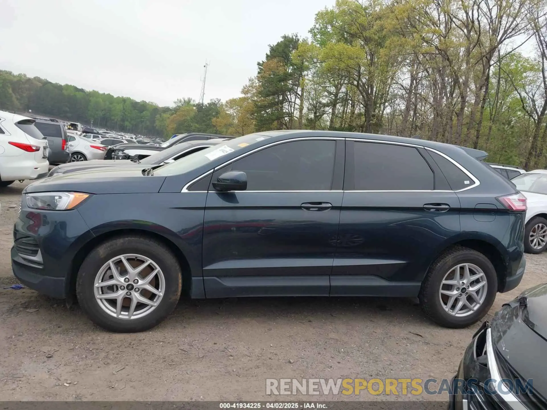14 fotografías del automóvil dañado 2FMPK4J9XPBA00539 FORD EDGE 2023