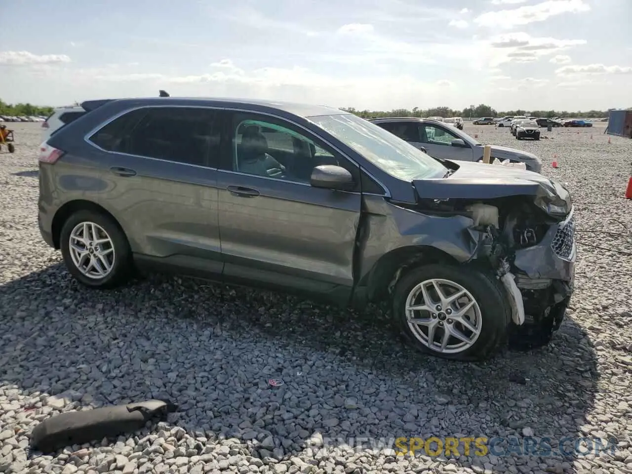 4 fotografías del automóvil dañado 2FMPK4J9XPBA02792 FORD EDGE 2023